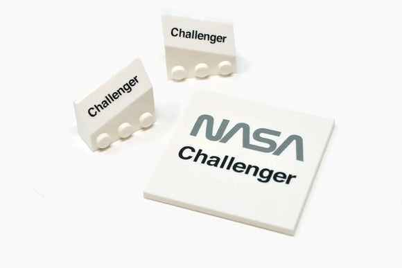 Discovery/Challenger Rebadge Kit